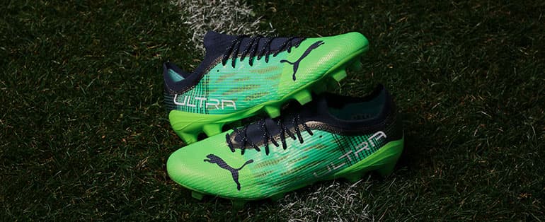 Unboxing PUMA Under the Lights ULTRA and FUTURE Z | SOCCER.COM