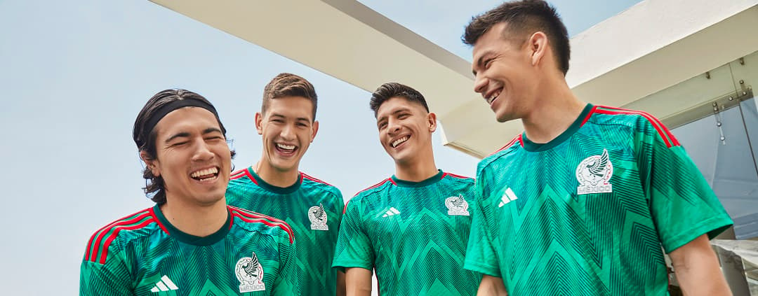 Hirving Lozano Soccer Jerseys | Mexico Home & Away | SOCCER.COM